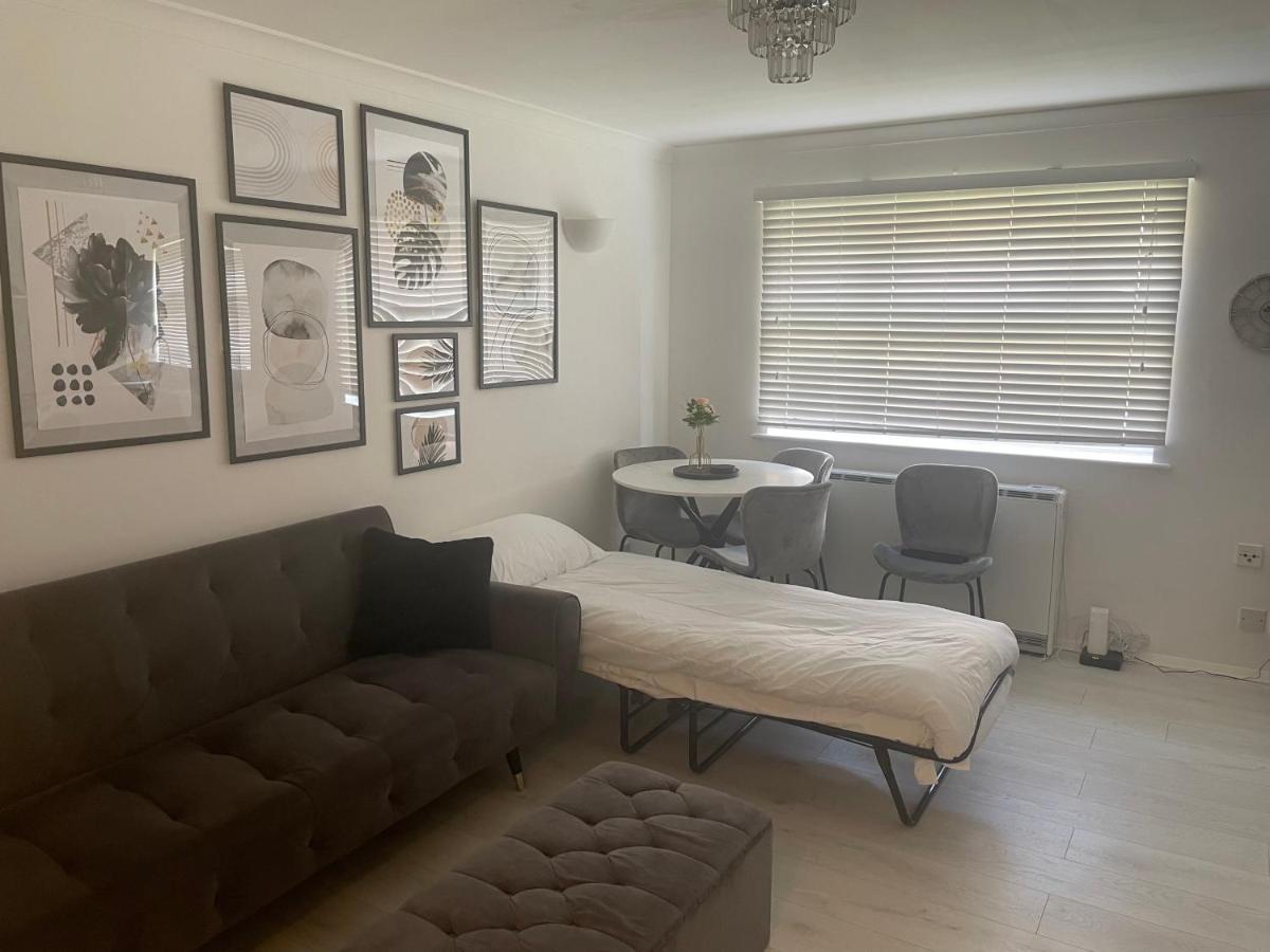 Stylish 1 Bedroom Close To Tooting Bec Station Apartament *